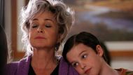 Meemaw's character does not seem like the same person in Young Sheldon and The Big Bang Theory (Image via r/BigBangTheory/Reddit)